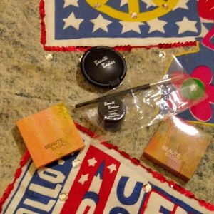 LARGE BUNDLE OF BEAUTE BASICS PRODUCTS